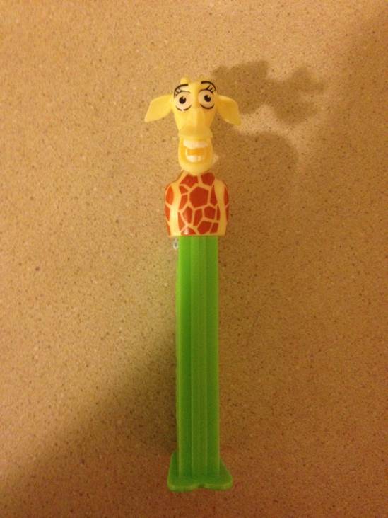 Melman The Giraffe - Madagascar pez collectible - Main Image 2