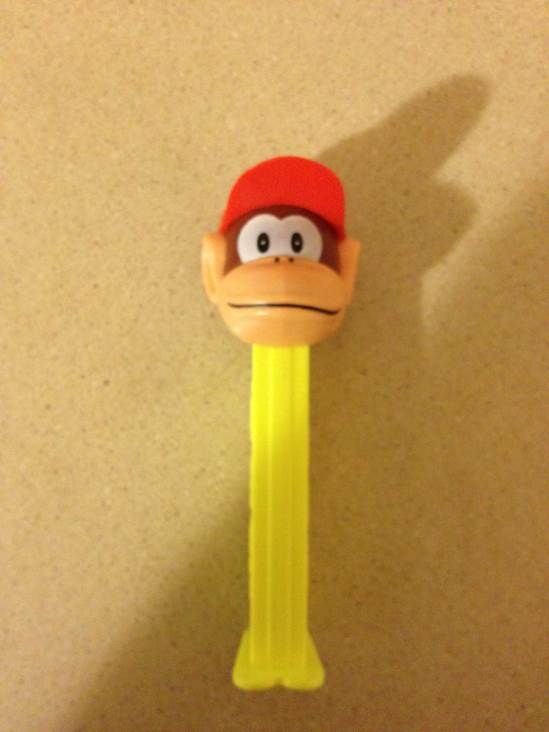 Diddy Kong - Super Mario Bros. pez collectible - Main Image 2