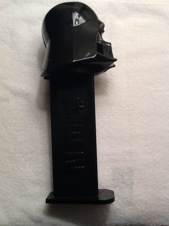 Darth Vader - Lucas Films pez collectible - Main Image 2