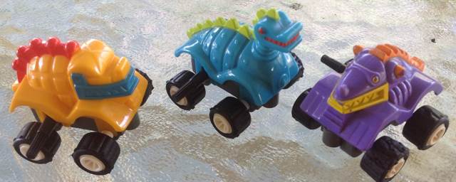 Truck D R4 Yellow/Red