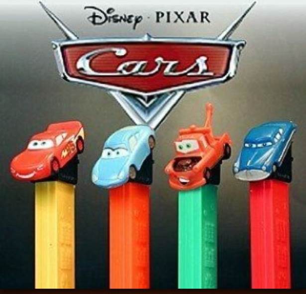 Lightning McQueen (2) - Cars 2 (complete) pez collectible - Main Image 2