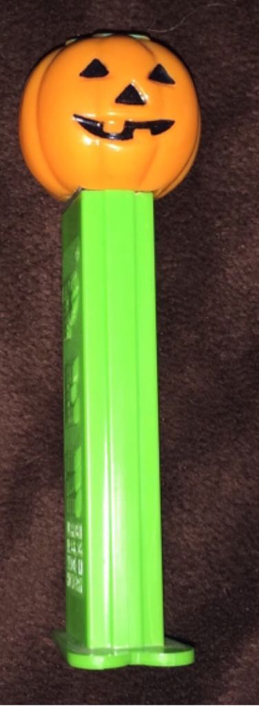 Halloween - Big Pumpkin Head - Halloween pez collectible - Main Image 2