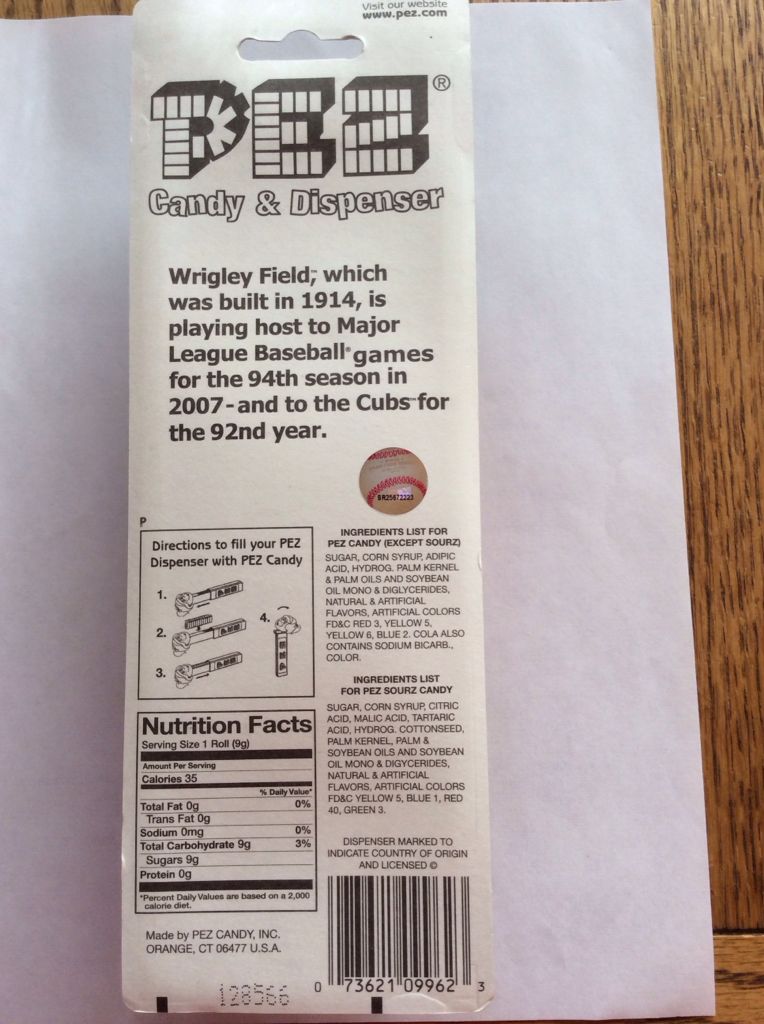 MLB - Giants - MLB Baseball pez collectible - Main Image 2