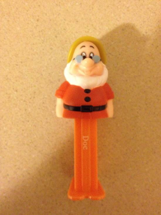 Doc - Snow White & The Seven Dwarves pez collectible - Main Image 2