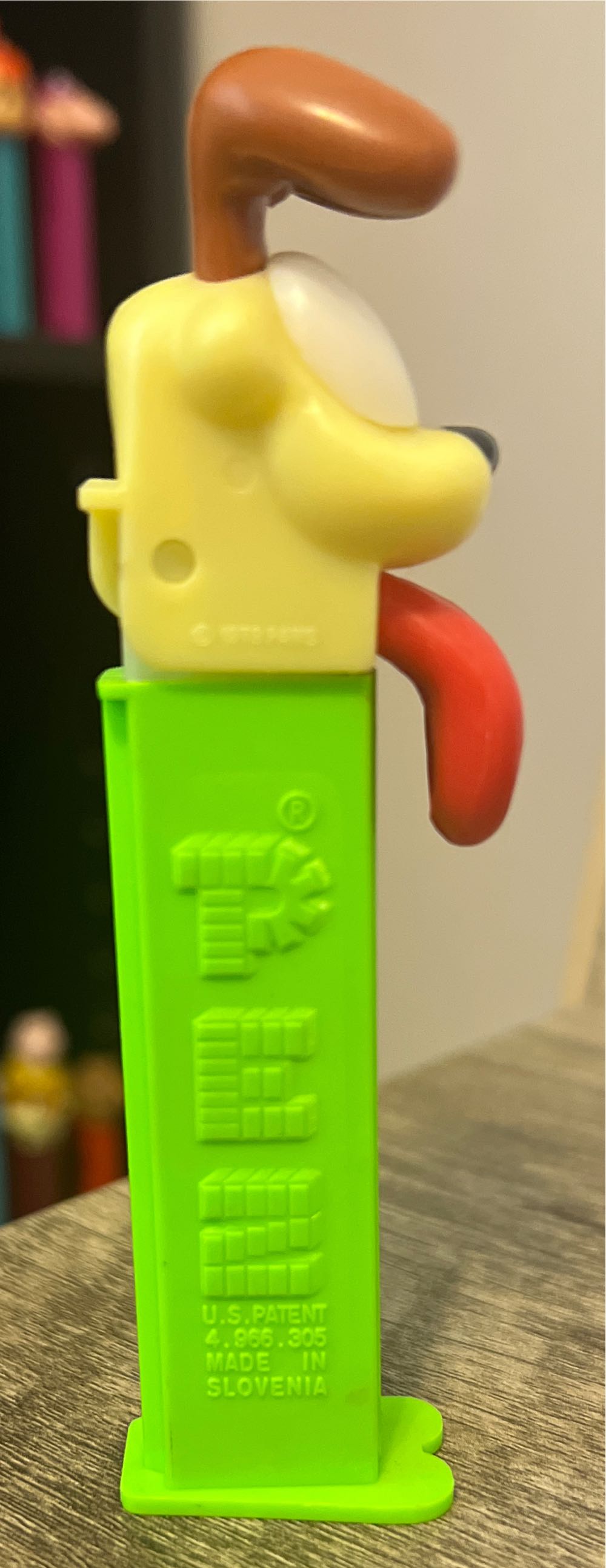 Odie - Garfield pez collectible - Main Image 2