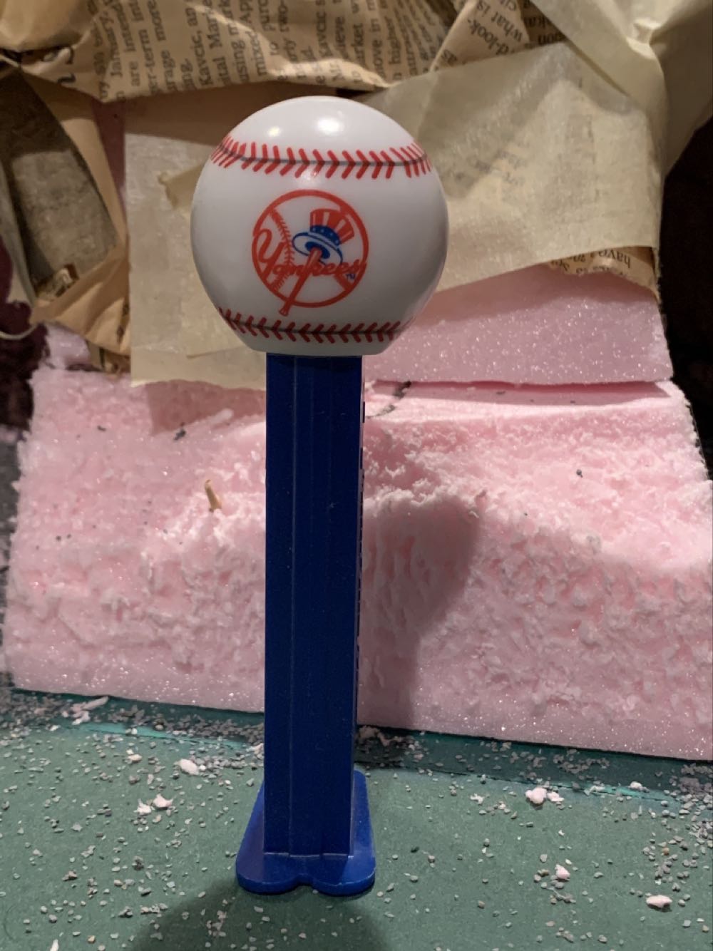 New York Yankees Baseball  - Baseball pez collectible - Main Image 2