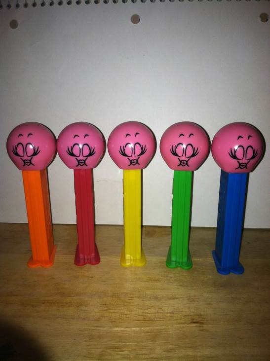 Hello Kitty - Black Skull