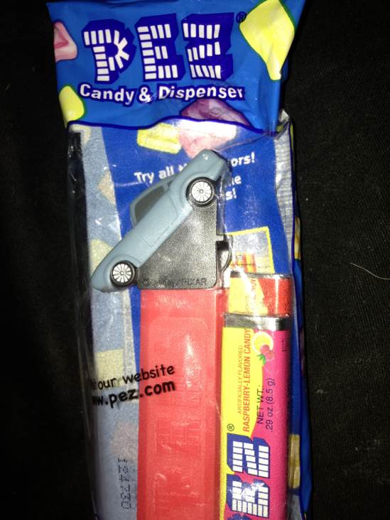 Doc Hudson (4) - Cars (complete) pez collectible - Main Image 2