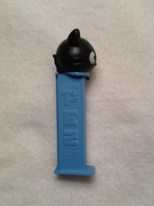 Hello Kitty - Black Cat - Hello Kitty pez collectible - Main Image 2