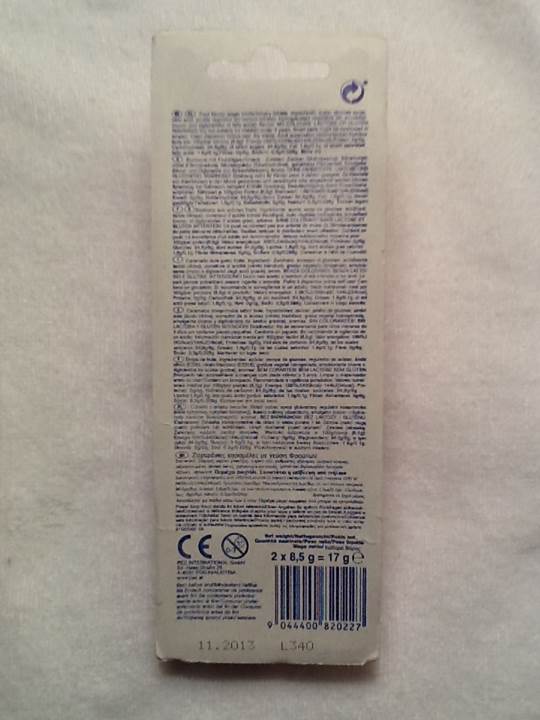 Hello Kitty Goth With Skull Ribbon - Hello Kitty pez collectible - Main Image 2