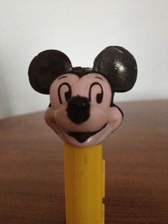 Mickey Mouse Diecut Face w/ Big Ears  pez collectible - Main Image 2