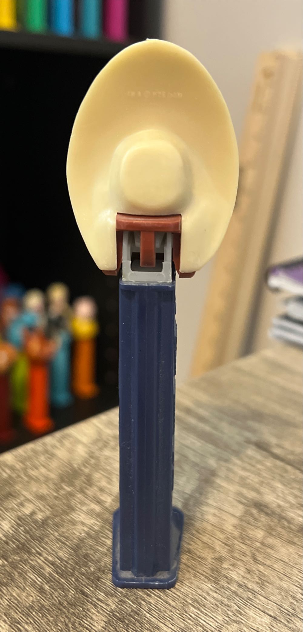 Yosemite Sam “Western Sam” - Looney Tunes - Back In Action pez collectible - Main Image 3