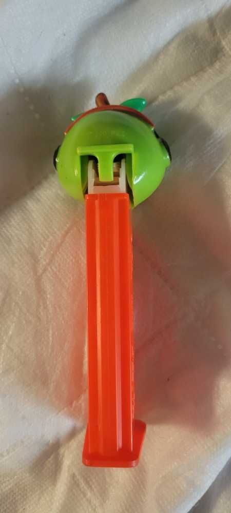 Sourz - Green Apple - Sourz pez collectible - Main Image 4