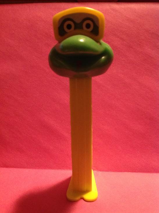 Frog - Crazy Animals pez collectible - Main Image 1