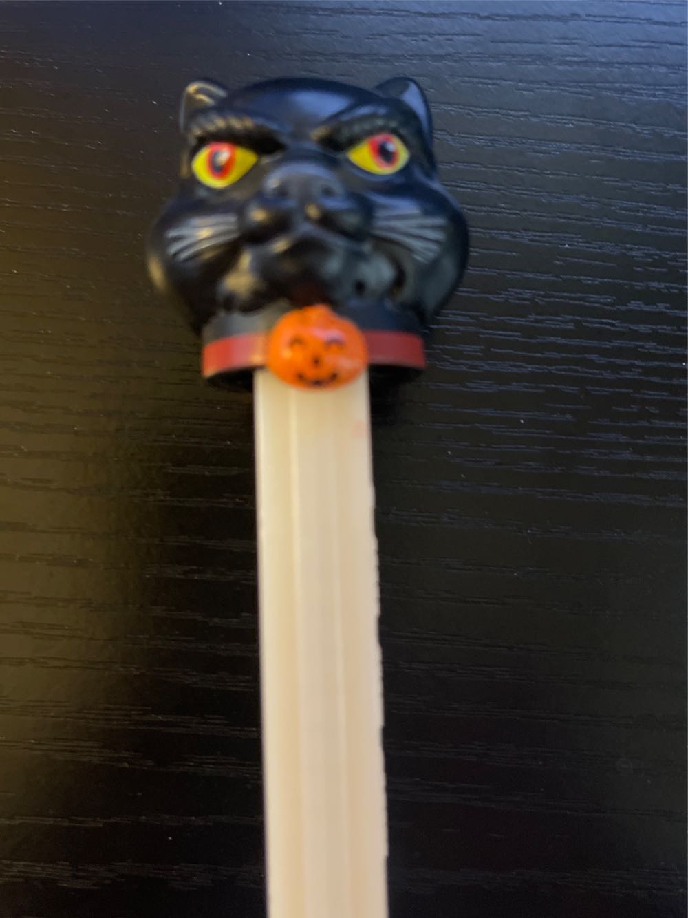 Glowing Black Cat - Halloween pez collectible - Main Image 2