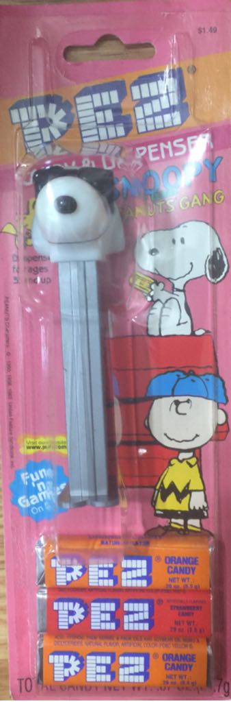 Peanuts- Snoopy - Joe Cool - Peanuts Gang pez collectible - Main Image 2