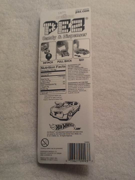 Green Hot Wheels Pull N Go - Pull & Go pez collectible - Main Image 2