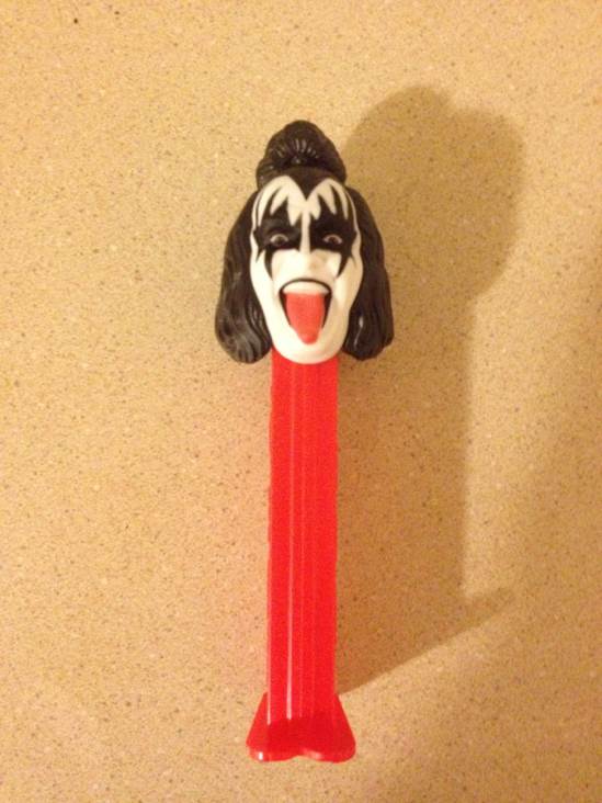 Gene Simmons - KISS - Boxset pez collectible - Main Image 2