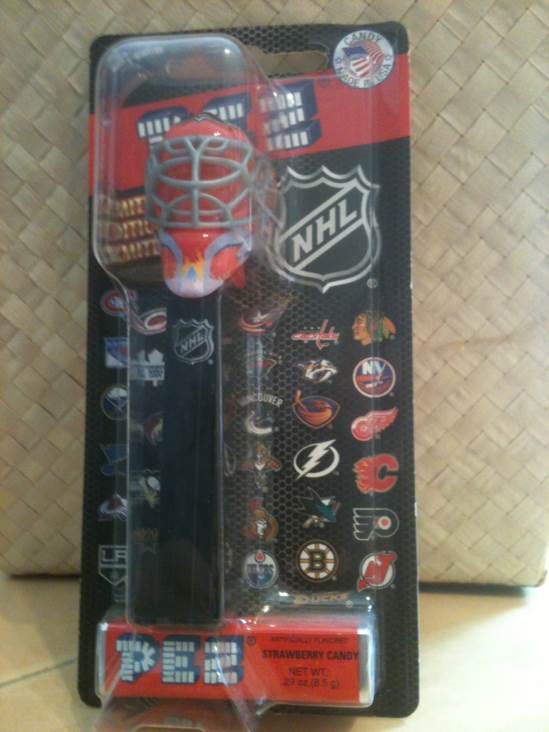NHL Hockey - Calgary Flames  pez collectible - Main Image 2