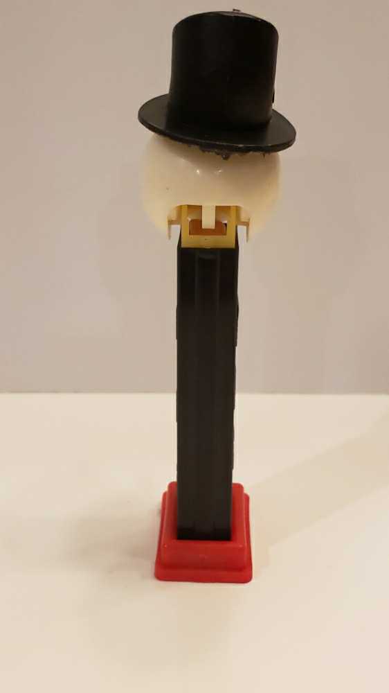 Snowman A - Holiday - Christmas pez collectible - Main Image 3