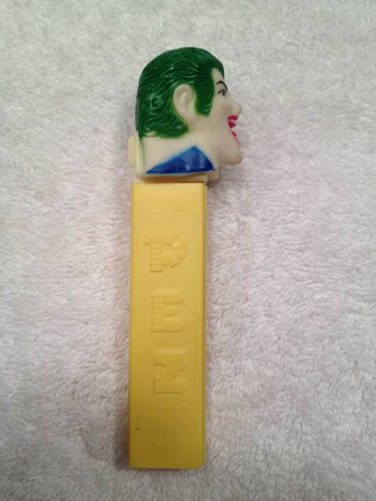 Soft Head Joker - DC Comics pez collectible - Main Image 2