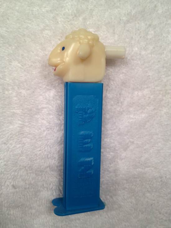 Merry Music Maker Lamb - Merry Music Maker pez collectible - Main Image 2
