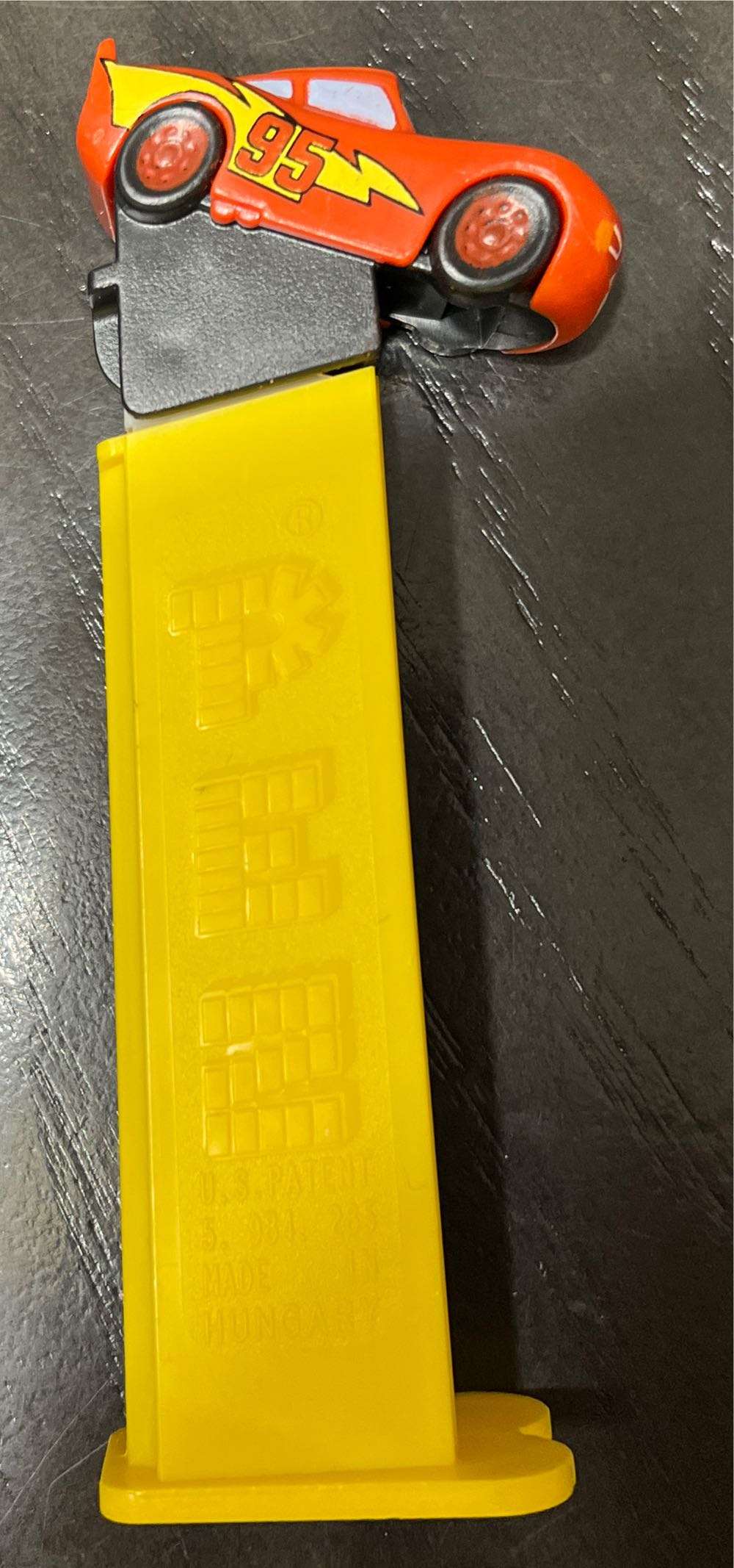 Cars - Lightning McQueen - Disney - Cars pez collectible - Main Image 2