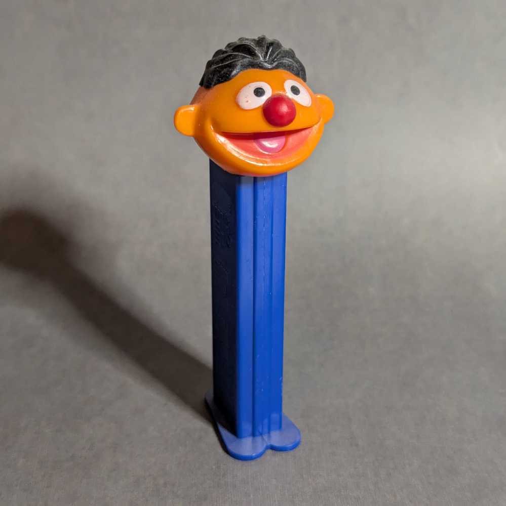 Sesame Street - Ernie - Movies & TV - Disney pez collectible - Main Image 2