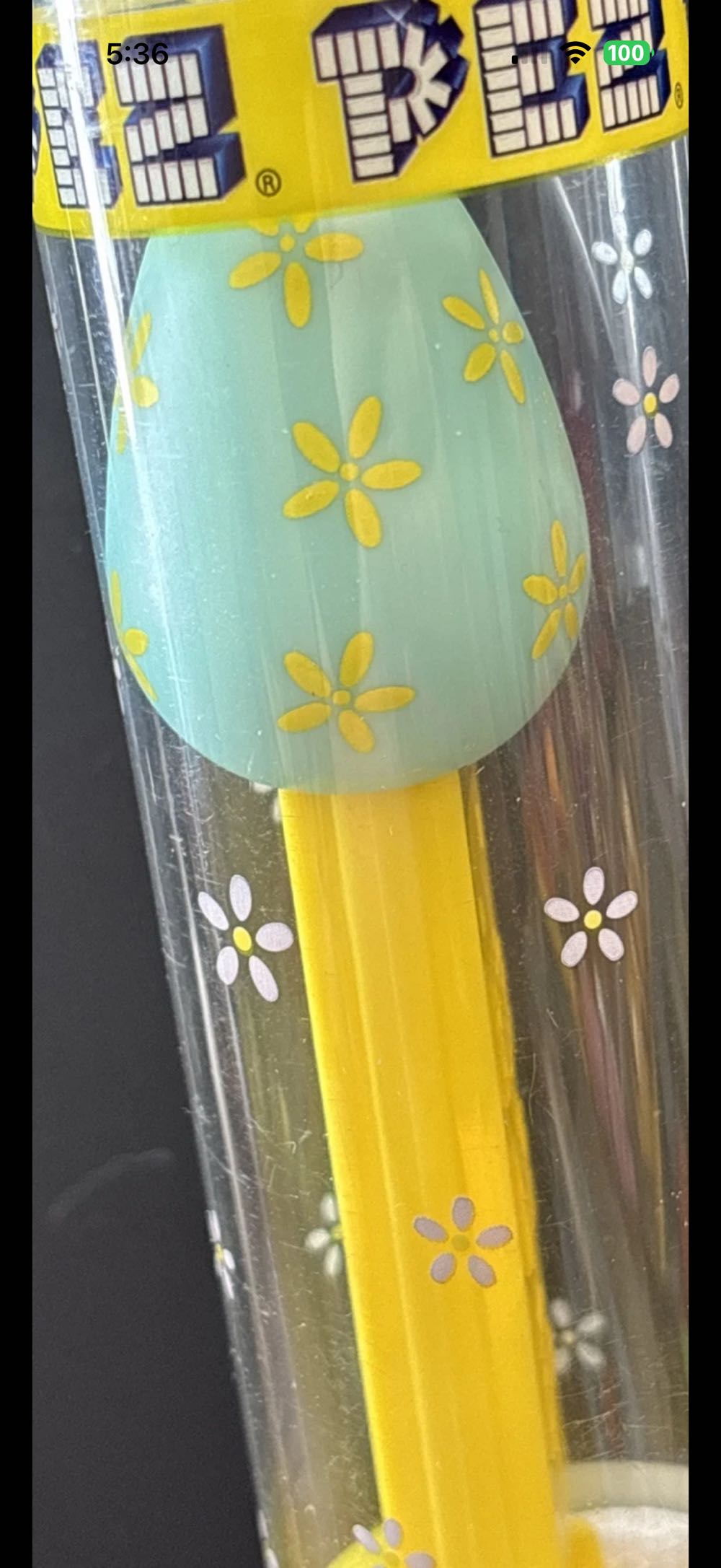 Easter - Egg - Blue With Flowers - Easter pez collectible - Main Image 3