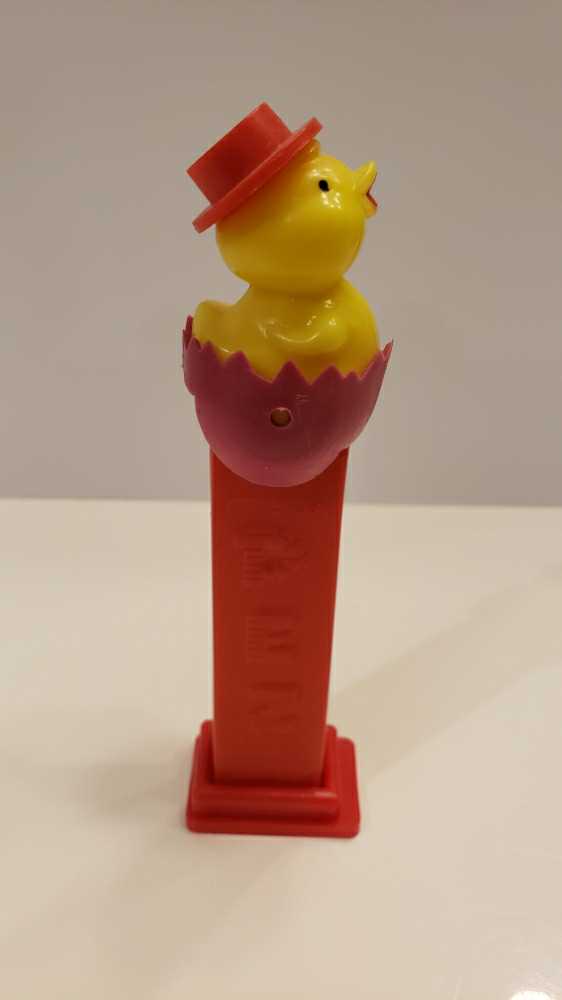 Chick In Egg - Easter pez collectible - Main Image 2
