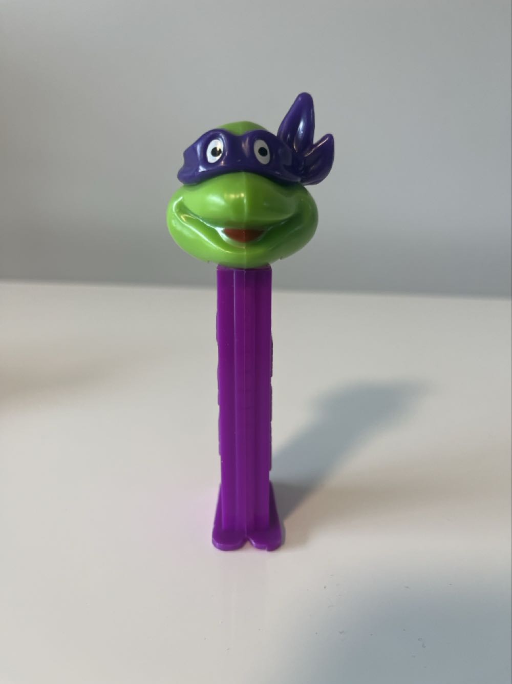 Teenage MNT Donatello Smiling - Nickelodeon - Teenage Mutant Ninja Turtles pez collectible - Main Image 3