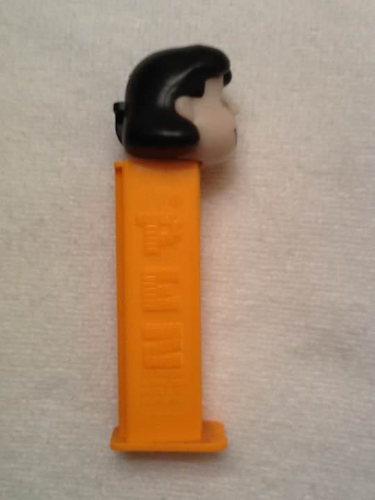 Peanuts Lucy - PEANUTS pez collectible - Main Image 2