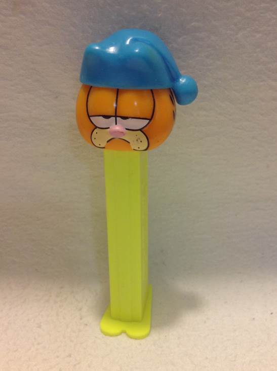 Chick In Egg A; Die Cut Eyes, Steel Pin, Hard Shell