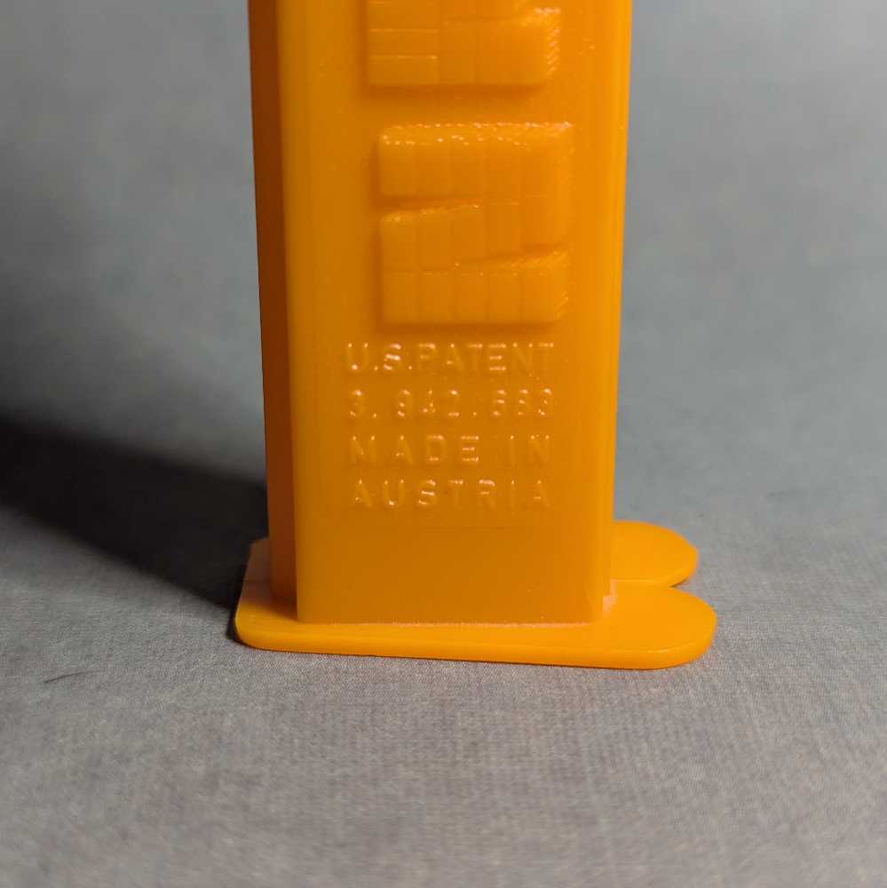 Garfield 1 - Garfield A - Books & Comics pez collectible - Main Image 3