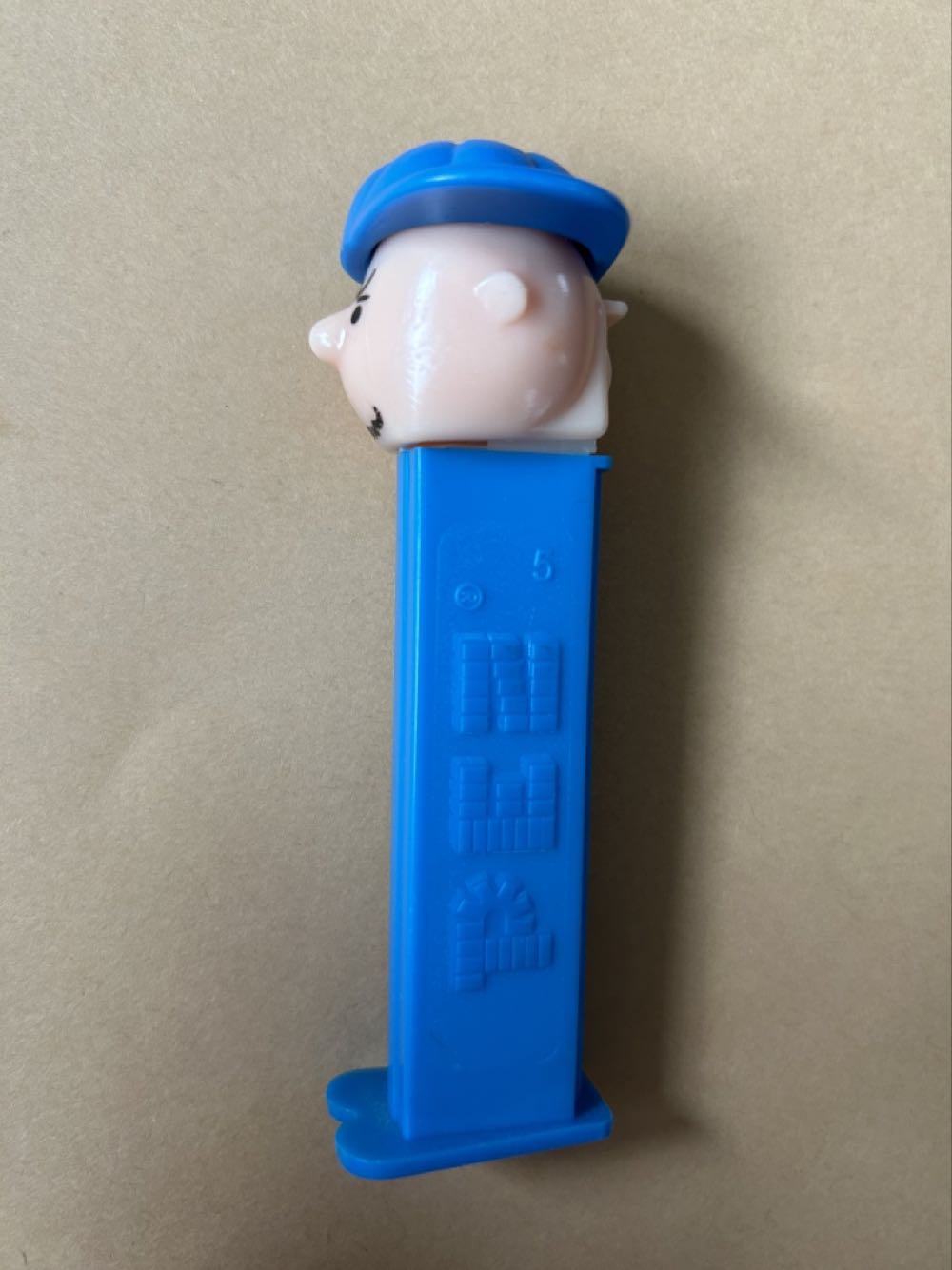 Charlie Brown - Smile - PEANUTS pez collectible - Main Image 3