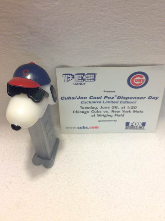 Snoopy - PEANUTS pez collectible - Main Image 2