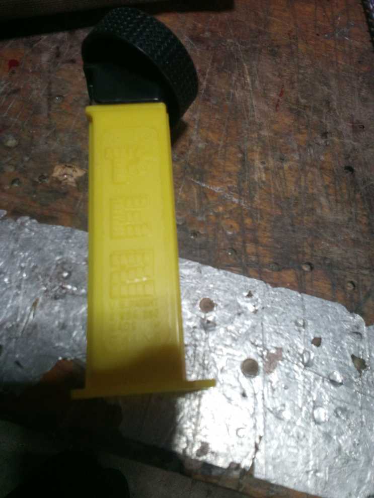 Tire  pez collectible - Main Image 2