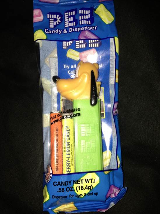 Disney - Pluto D - Disney - Mickey Mouse & Friends pez collectible - Main Image 2