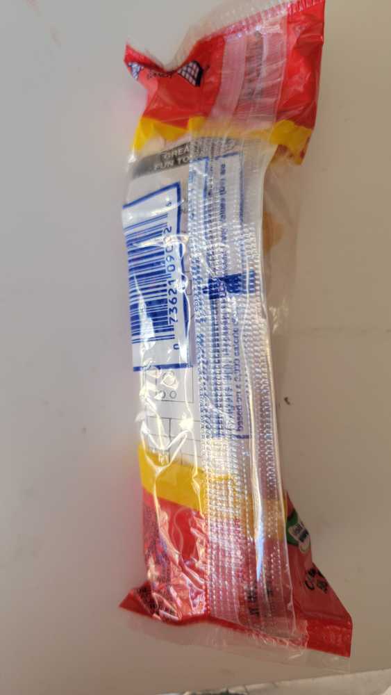 Zoe - Sesame Street pez collectible - Main Image 2