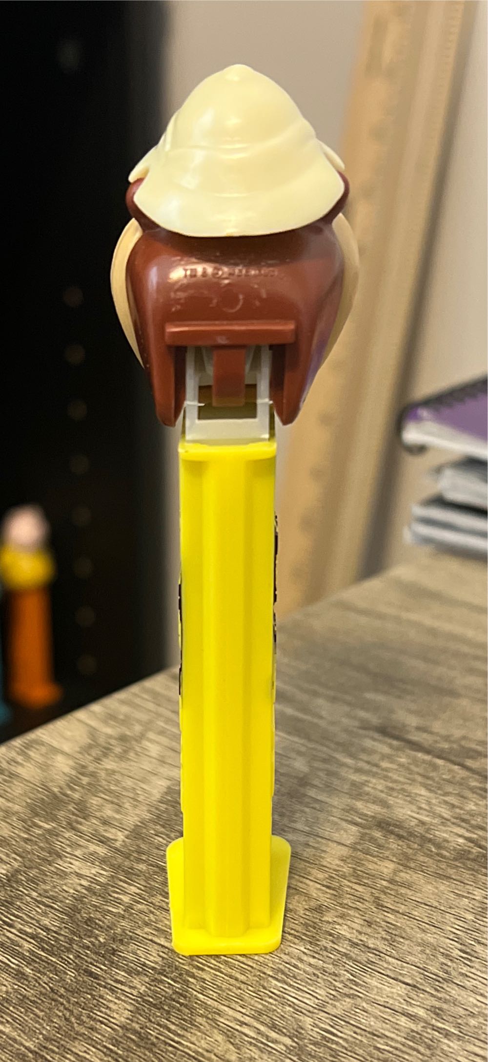 Tazmanian Devil “African Taz” - Looney Tunes - Back In Action pez collectible - Main Image 3