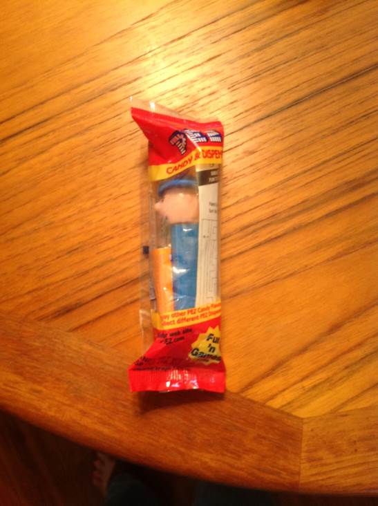 Peanuts - Charlie Brown 4.9 - PEANUTS pez collectible - Main Image 2