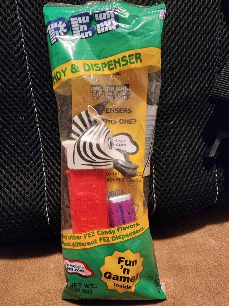 Madagascar - Marty The Zebra - Madagascar pez collectible - Main Image 3