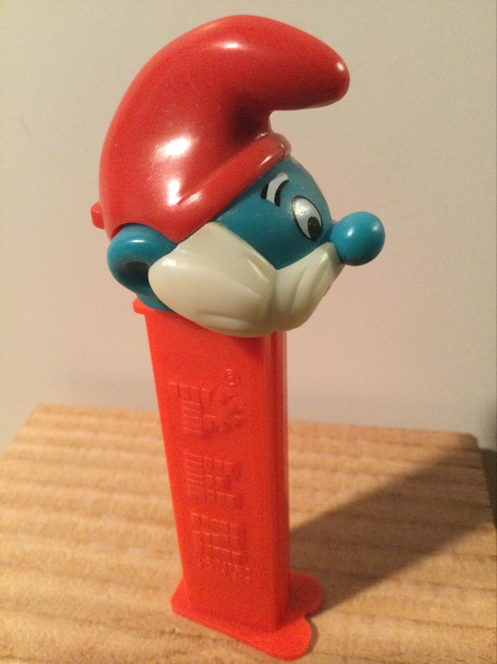 Smurfs Papa Smurf C - Smurfs pez collectible - Main Image 2