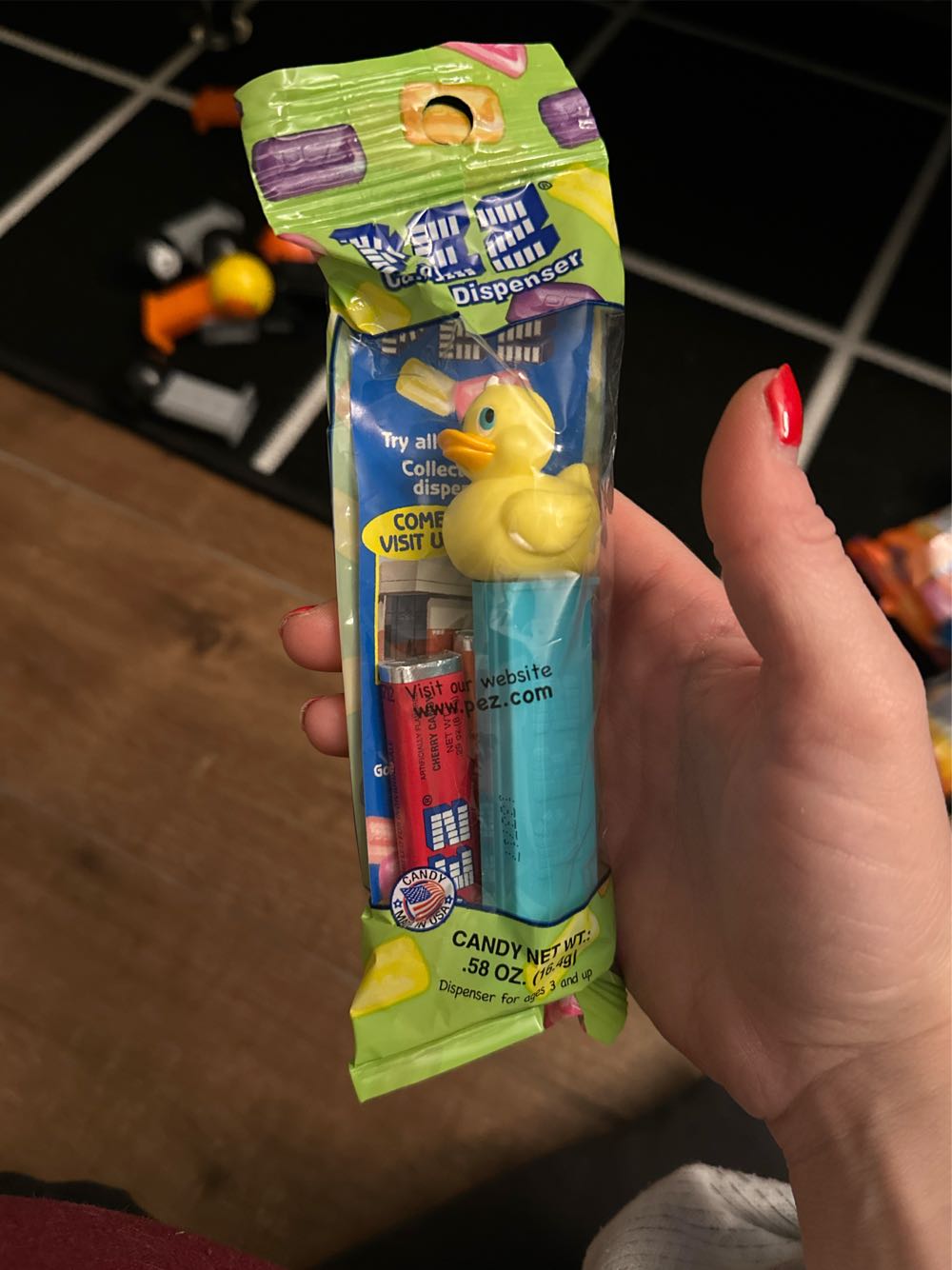 Easter - Duck - Easter pez collectible - Main Image 3