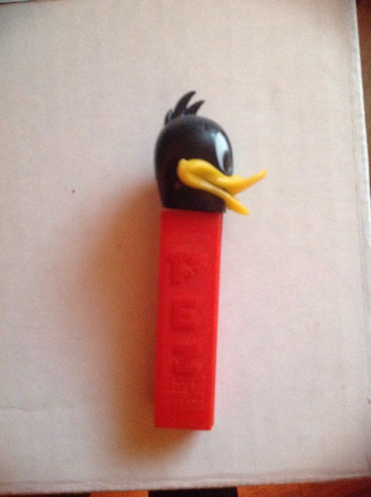 Daffy Duck A - Looney Toons pez collectible - Main Image 2