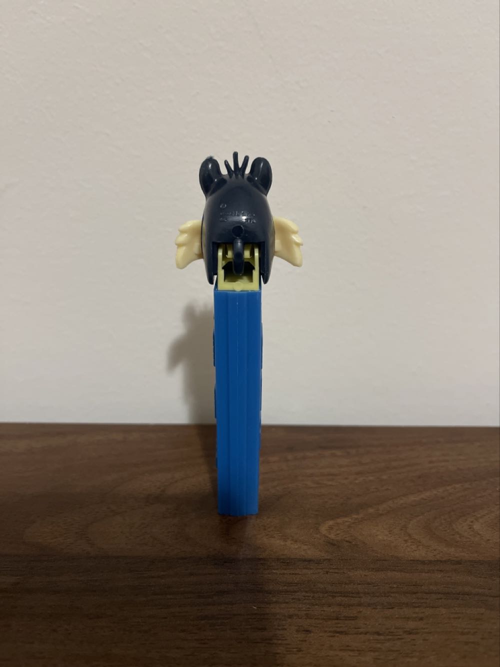 Sylvester - Warner Brothers - Looney Tunes pez collectible - Main Image 2