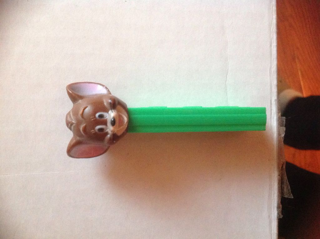 Tom & Jerry - Tom, Brown Stem - Tom & Jerry pez collectible - Main Image 1