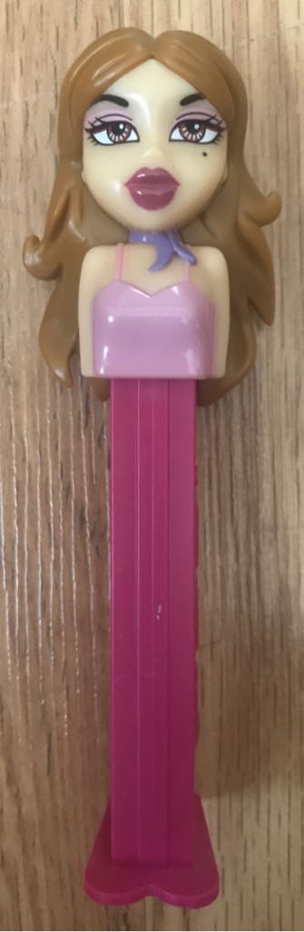 Yasmine - Bratz pez collectible - Main Image 2