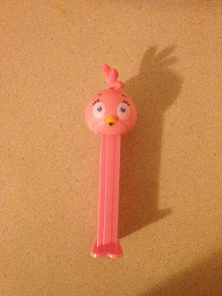 Angry Birds - Pink - Stella - Angry Birds pez collectible - Main Image 2
