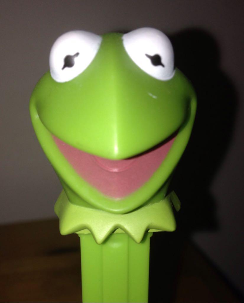 Muppets - Kermit (C) - The Muppets pez collectible - Main Image 2